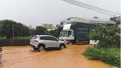 01_神岡區新興路(新興公園)路段路面積淹水