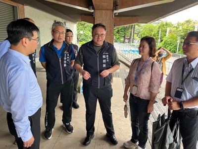 中興堂結合周邊商圈活化發展 鄭副市長邀台體大、中市府相關單位會勘