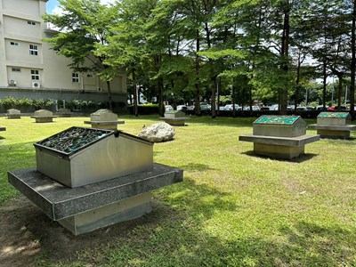 市府盤點公有停車場採光罩健檢,除善用採光罩引進自然光源,也加強防範損壞風險_0