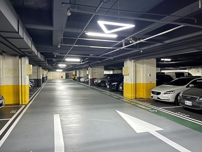 台中公園地下停車場啟用40年,近期引入資源改造成為現代化停車場_0