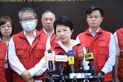 市長盧秀燕今(31)日於康芮颱風台中市災害應變中心第二次工作會報受訪
