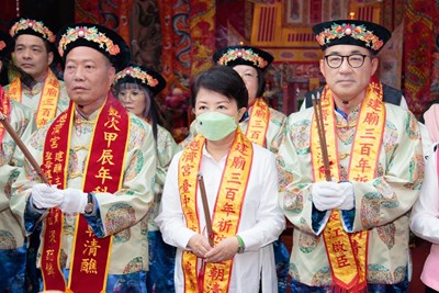 盧市長祝禱