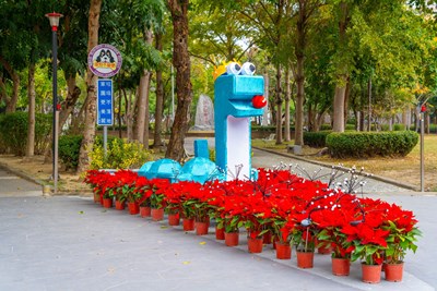 首度在潭子運動公園於新春佳節推出「貪吃蛇」吉祥物