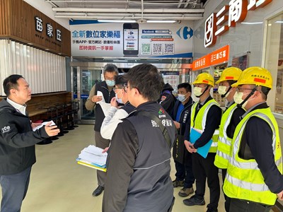 中市府大型百貨商場公安稽查第6天 查獲2缺失場所將開罰1