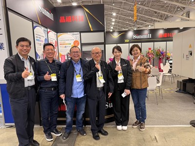 臺中市機械業二代協進會(G2)會員晶禧、先捷和宇特精密，聯手共同行銷，創造逛一家等於_