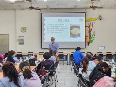 中華民國餐盒食品商業同業公會周維民老師分享「如何讓廚藝更精進」
