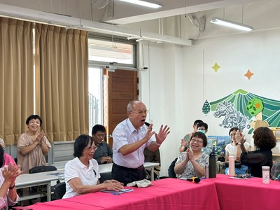 李榮昌武官向大家分享在美國華府與鄭大使共事的難忘經驗