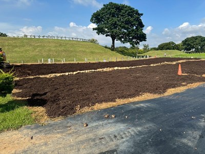 后里環保公園鋪設木屑