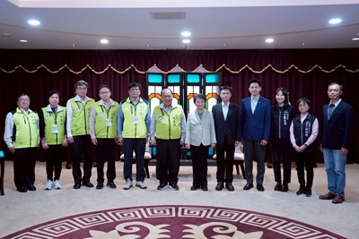 澎湖縣政府陳光復縣長率團參訪台中智慧城市推動經驗_251218_2