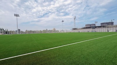 台中市國際足球園區副球場人工草皮鋪設完成，進入檢測階段