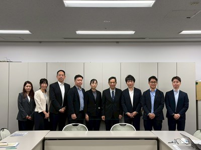 中市經發局與千葉縣商工勞動部合影
