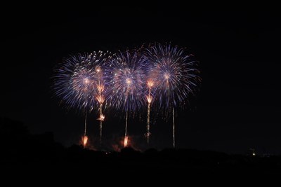 點亮中央公園!300秒國慶焰火試放搶先看 王副市長:歡迎10月10日共襄盛舉
