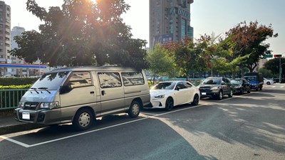 中市持續提升停車智慧化服務,113年起將再推出汽車月票無紙化