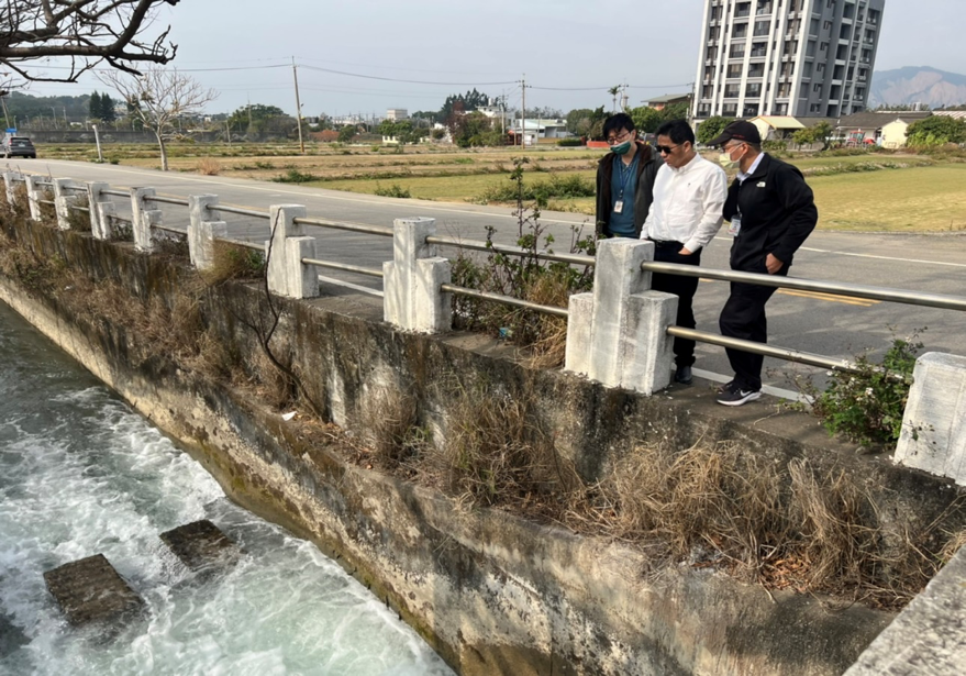 經發局長張峯源視察后里圳小水力發電案場