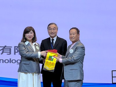中菁會第29、30屆會長交接典禮,副市長黃國榮到場致賀