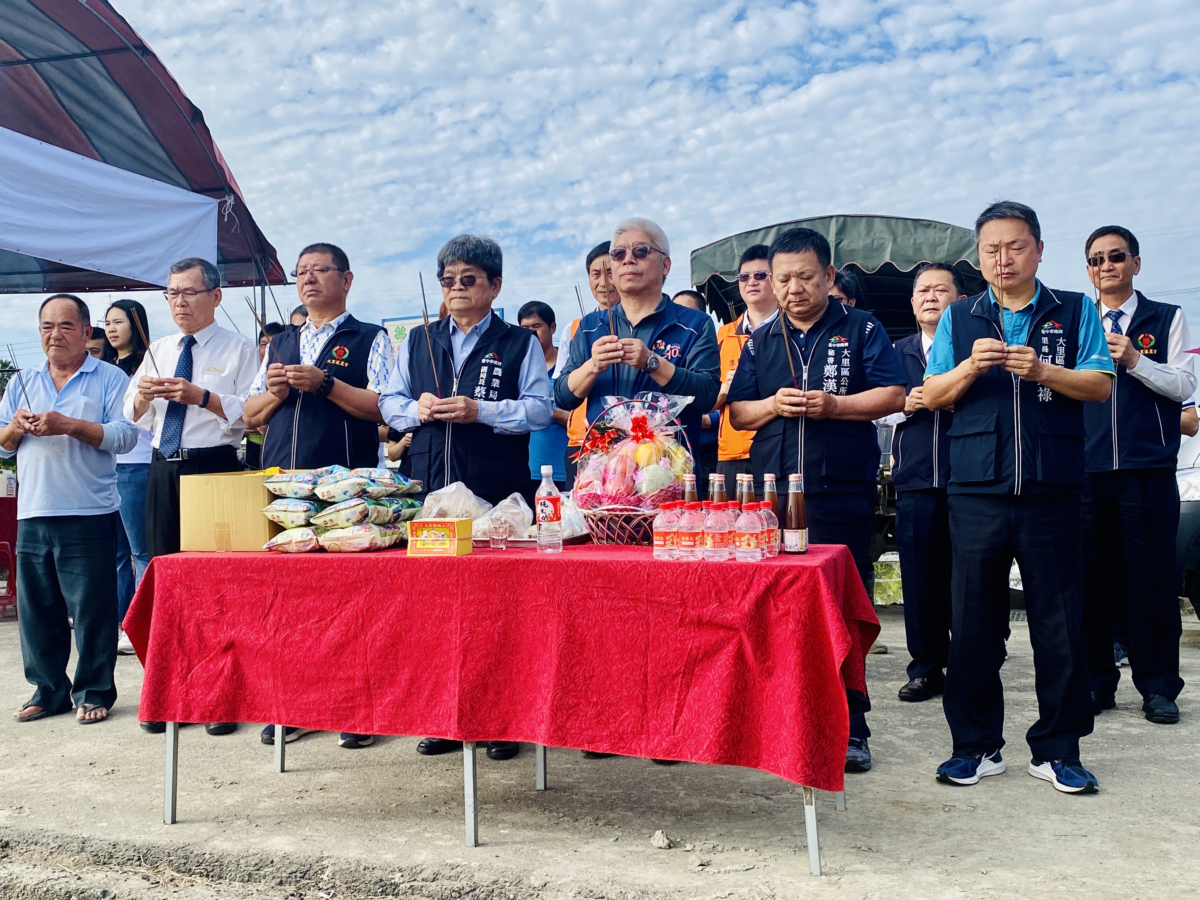 中市農業局力推食農教育 大里農會攜手在地學校辦農耕體驗