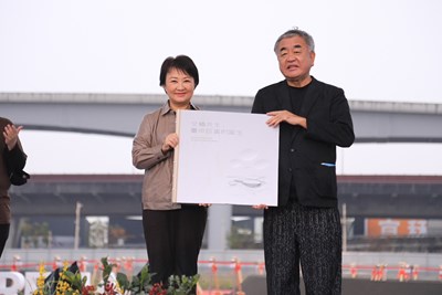 萬人見證歷史! 等了19年台中巨蛋開工 盧市長兌承諾:完成最後一塊拼圖