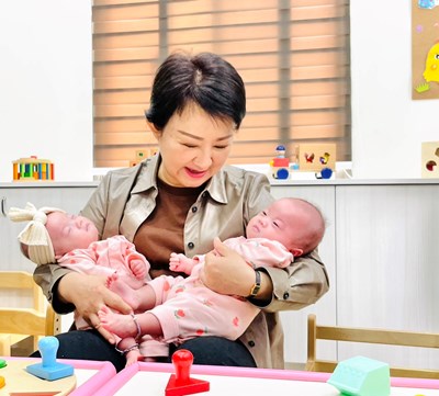 感謝催生!中市第285萬幸運新生兒 贈好育大禮包