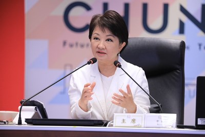 台中市長盧秀燕今(19)日主持市政會議指出,共享車位計畫由公部門帶頭做起