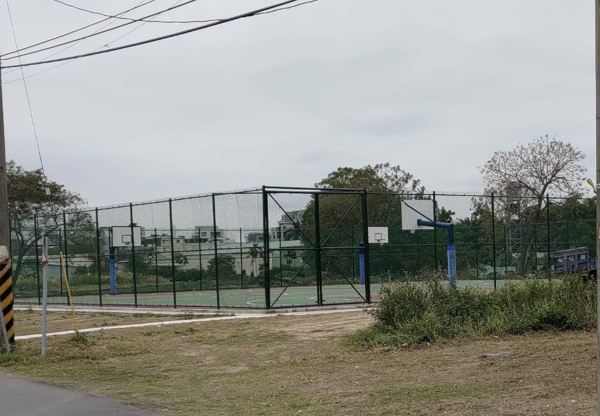 活化市有學校預定地  中市南屯區文中49用地設簡易籃球場