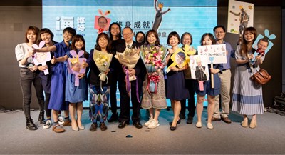 海量關懷海有你我!中市社工日表揚績優社工與機構