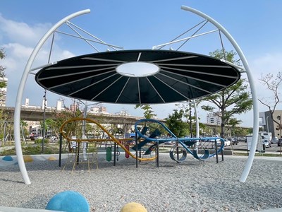 台中美樂地計畫3.0，打造東區十全公園遊戲場遮陽棚，給孩子連假清涼一下