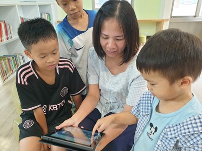 電子書的圖片和動畫使小朋友閱讀更愉快，更有效率地獲取各項知識