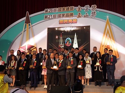 01-置頂-台中巨蛋榮耀登頂!獲國家建築金質獎「全國首獎」展現國際設計新標杆!