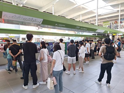 中捷呼籲旅客尊重他人、有序乘車,共同營造良好的乘車環境。