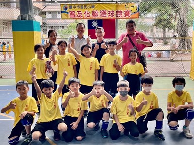 潭子區新興國小榮獲113學年度國小普及化躲避球賽四年級組冠軍_0_0