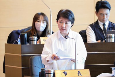議員質疑學校同意員警進校帶走小六生爭議 盧市長：尚在調查、訂定SOP確立程序