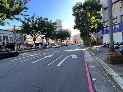 中清五權路口車流量大,市府通盤檢討後,透過多項改善改善作為提升路口安全與效率_0
