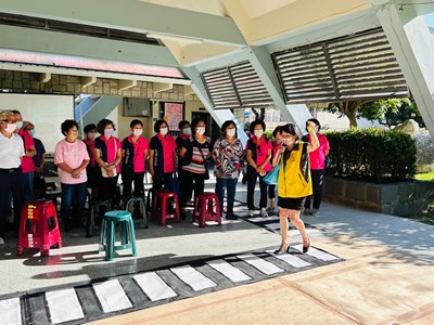 市府道安以及陸老師團隊也持續強化高齡者交通安全宣導