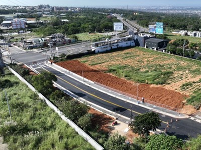 01-改善區域路網!都會南街北側道路拓寬工程完工