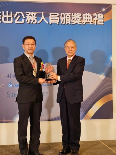 01-專業卓越再創建設佳績！中市建設局陳永欣副局長獲孫運璿學術基金會113年度全國傑出人士表揚