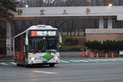 301路公車2月10日起將增班，便利學生搭乘