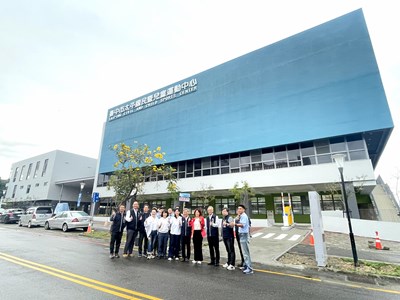 01-斥資6.1億!台中最大體適能場館12月啟用,建設局長視察太平運動中心_0
