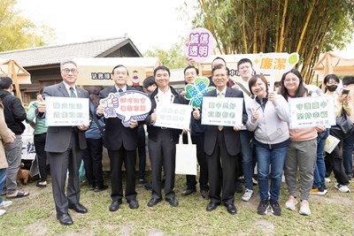 オレオレ防詐反賄劇場臺中場長官合影_0