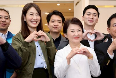 盧市長現場致詞及合照 (1)