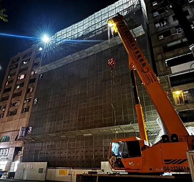 中區公園路建案鷹架已於今日凌晨完成搶險