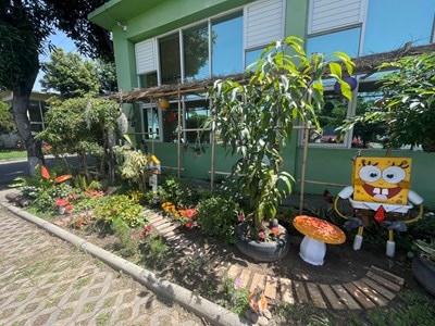 清淨園區回收再利用打造小花圃