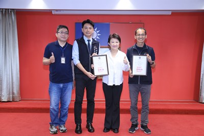 中市交通局獲交通部「運輸資料流通服務平台TDX加盟協作單位績效評獎」優等,並於今日_0