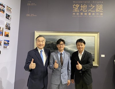 黃國榮副市長7日出席林欽賢創作展開幕並讚其為臺中之光