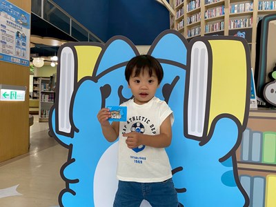 限量8萬張借閱證,請至中市圖各館及行動圖書車辦理_0_0