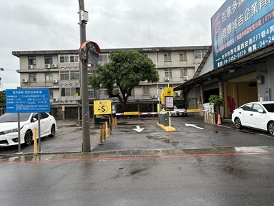 市府與停車業者合作,5處停車場試辦第2小時起以15分鐘為計費區間