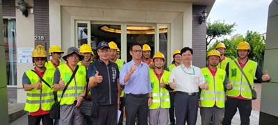嘉義縣環保局長張輝川將親臨台中隊駐地飯店,向全體救災人員表達誠摯慰勞_0