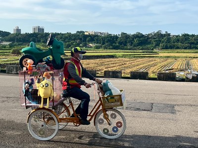 7_12三輪車行進宣傳