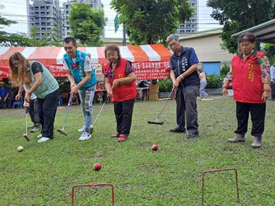 (主照)運動局主任秘書周崇琦代表運動局長游志祥出席開幕典禮。