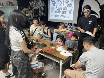 《廟埕時光同樂會》親子一起動手彩繪臉譜和平安祝福