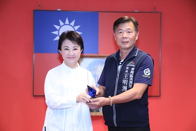神崗區溪洲里榮獲內政部「韌性社區二星標章」殊榮,盧市長於市政會議中公開表揚_0